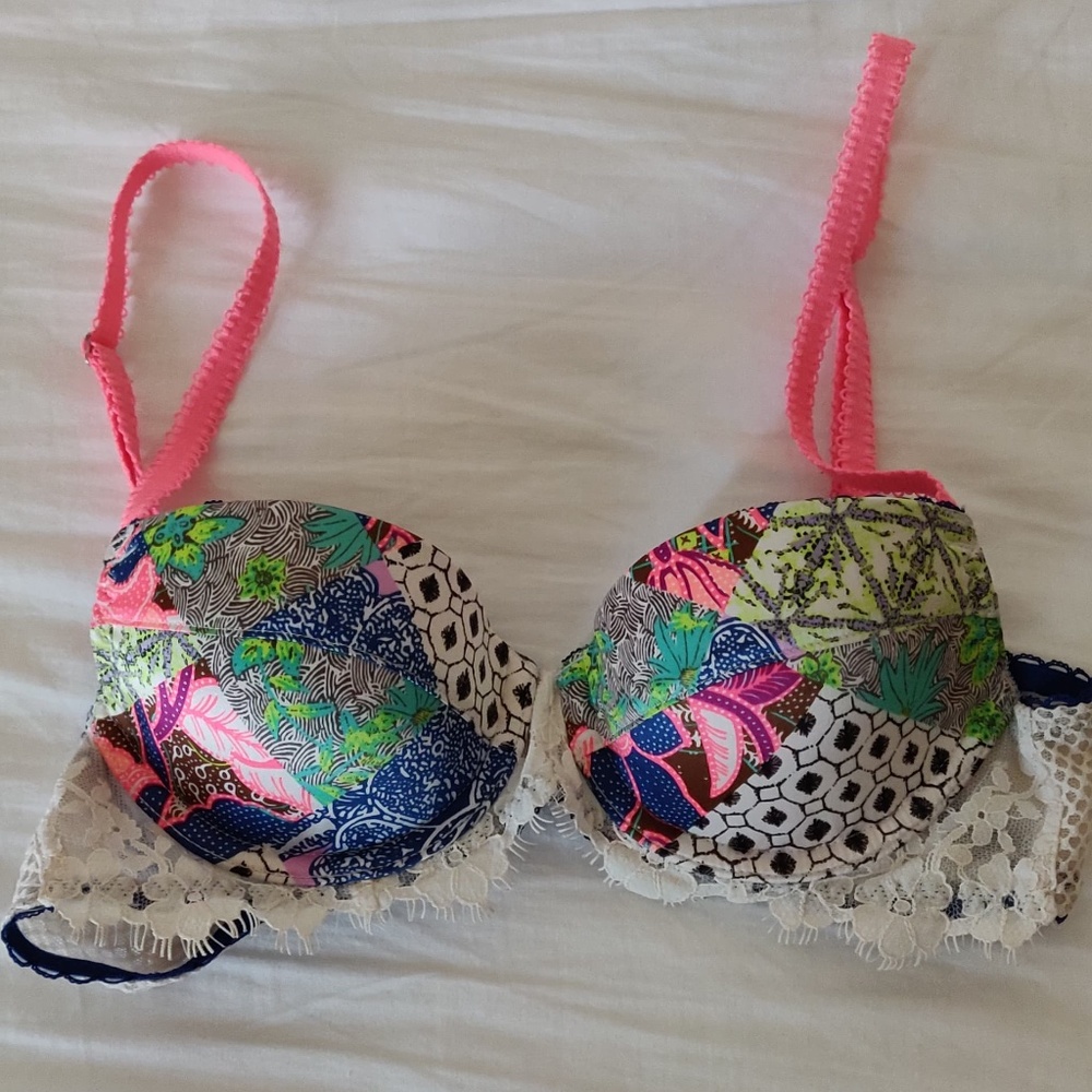 COPY - Victoria's Secret Bra 32A